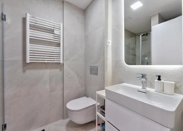 Sunny Forest דירה *